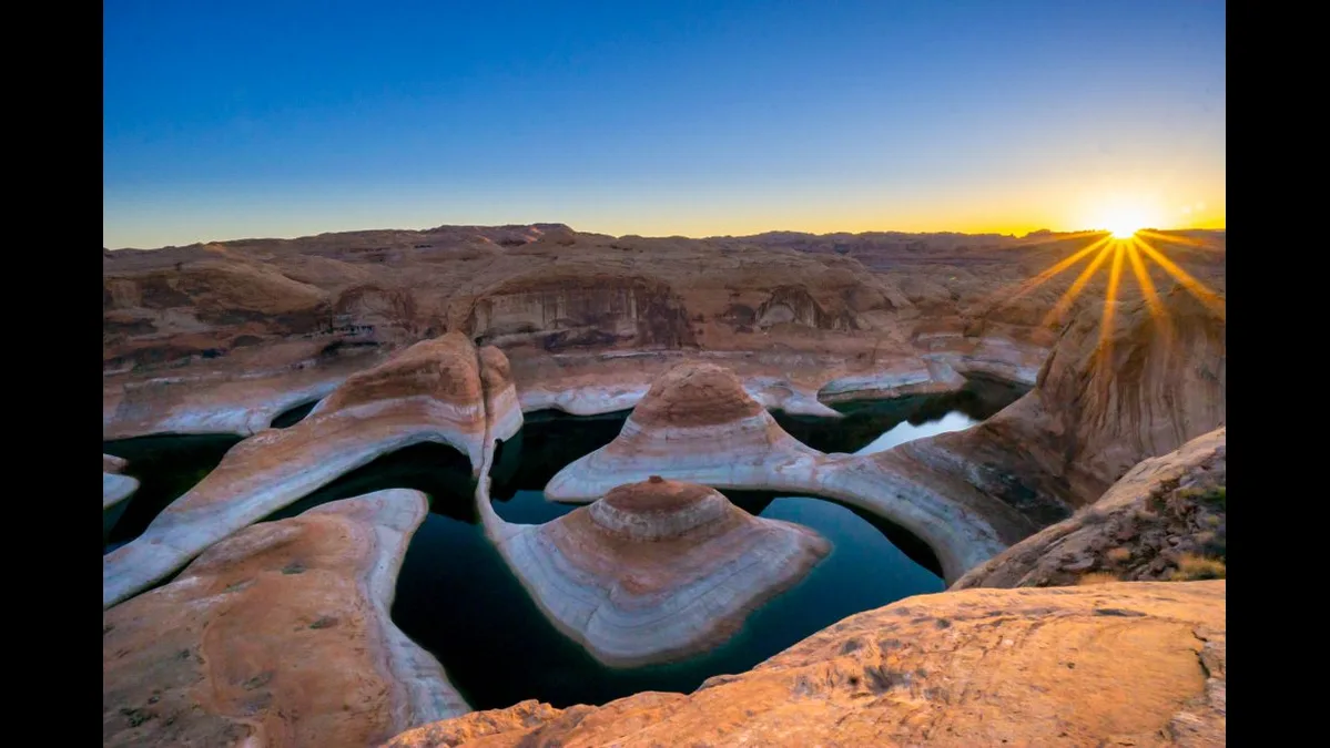 reflection canyon